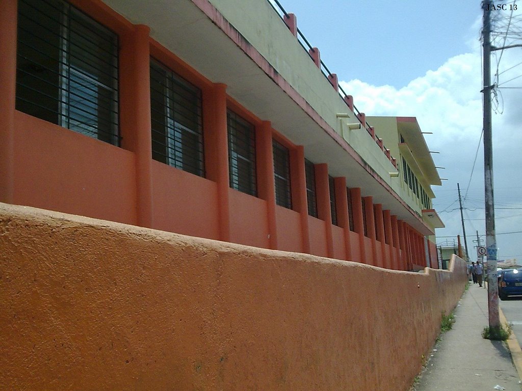 Escuela Primaria "Miguel Aleman", Акаюкан