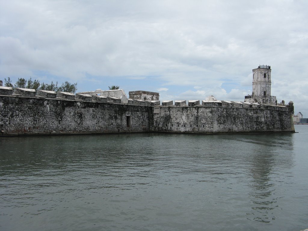 San Juan de Ulua, Puerto de Veracruz, Алтотонга