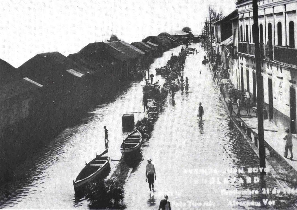Inundación calle Juan Soto, Альварадо