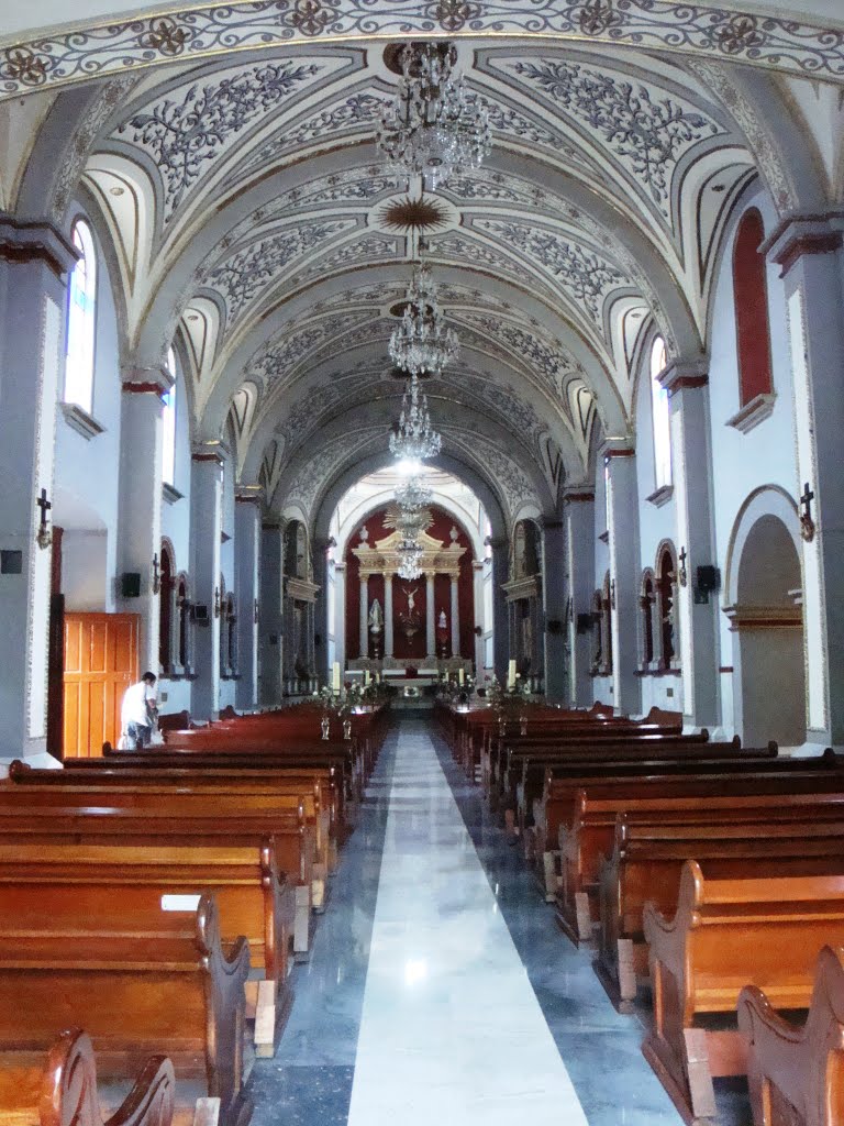 Al interior de la iglesia de San Jerónimo, Коатепек