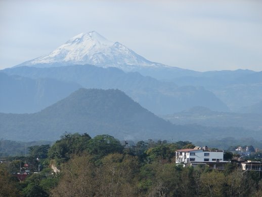 Pico de Orizaba visto desde Coatepec, Veracruz, Коатепек