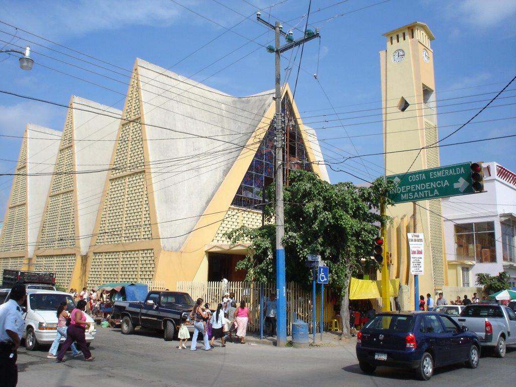 Iglesia San Juan Bautista, Мартинес-де-ла-Торре