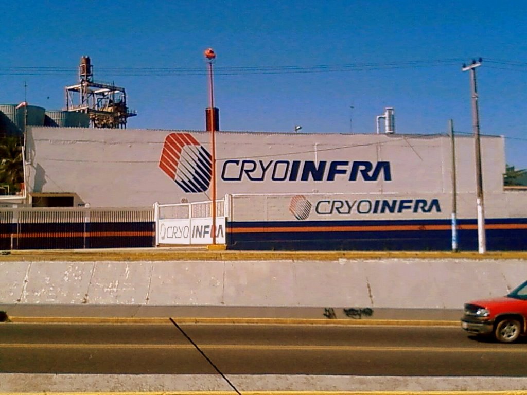 CRYOINFRA EN EL COMPLEJO, Минатитлан
