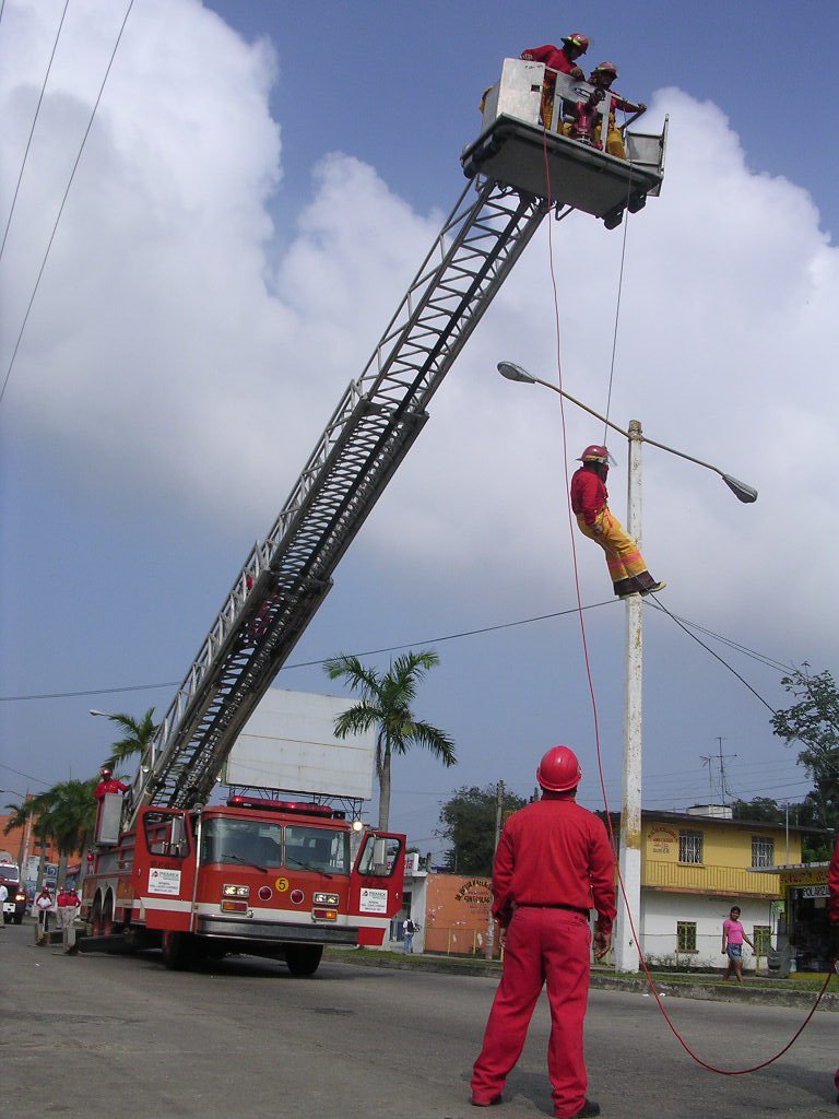 Rescue excercises in Minatitlan, Минатитлан
