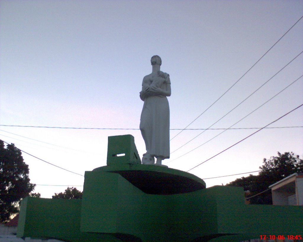 Monumento  a las Madres, Минатитлан