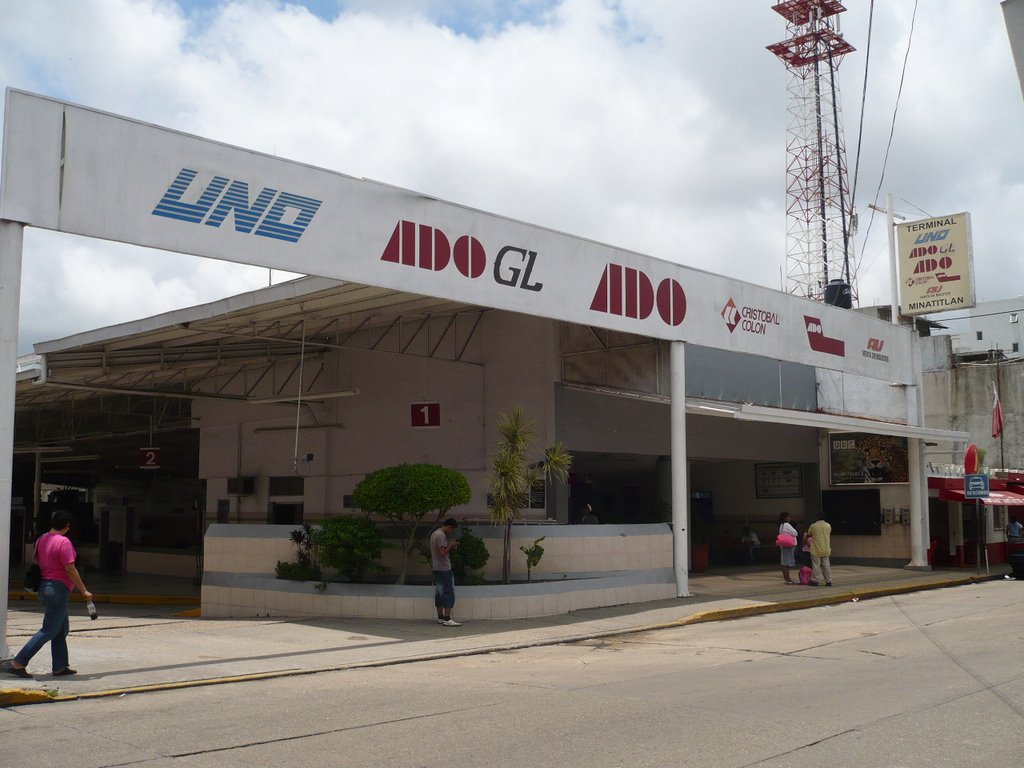 Terminal del ADO Minatitlán Veracruz, Минатитлан