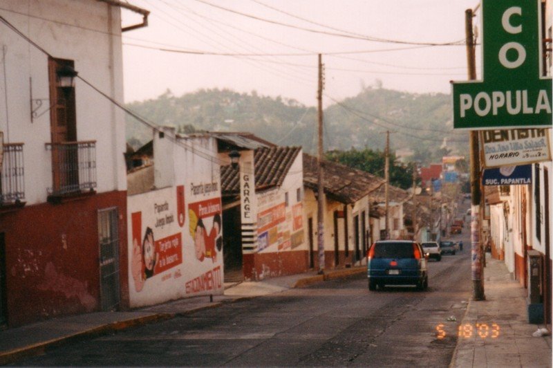 Calle Pino Suarez, Папантла (де Оларте)