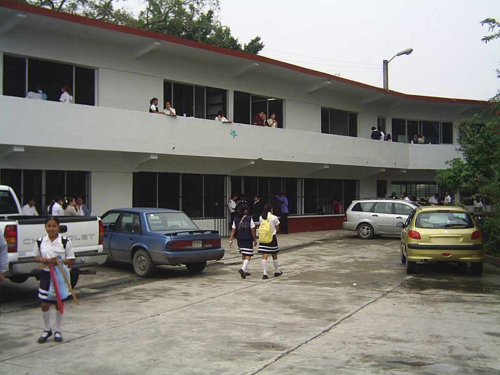 Escuela de Bachilleres Oficial Papanteca, Папантла (де Оларте)