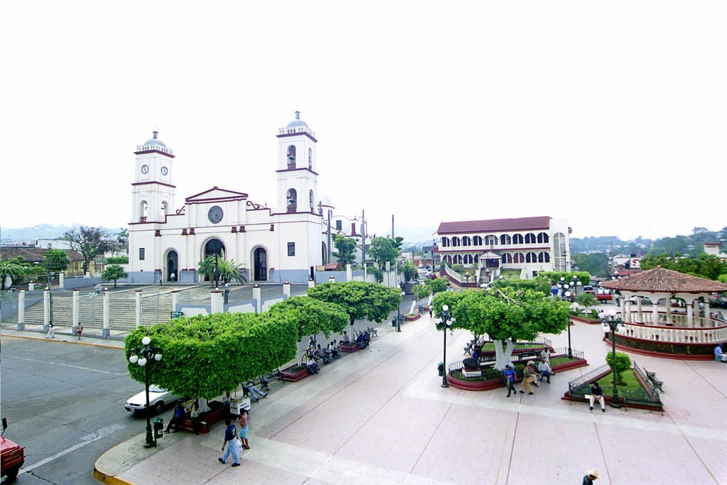 Iglesia San José; San Andrés Tuxtla, Ver., Сан-Андрес-Тукстла