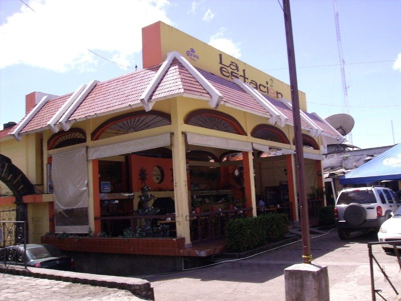 Living Bar la Estacion, Сан-Андрес-Тукстла