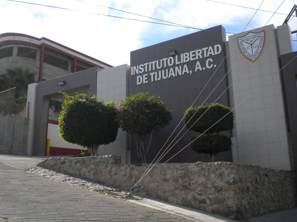 Colegio Instituto Libertad de Tijuana, Тихуатлан