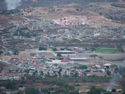 Terrenos de la Feria y Colonias del Noroeste de la Ciudad, vista desde el Asta Bandera, Cerro del Tehuehue, Игуала