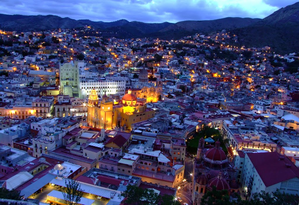 Desde el Pípila, Vista de Guanajuato Anocheciendo, Гуанахуато