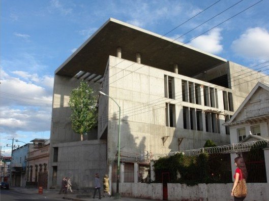 Edificio Tesorería, Ирапуато