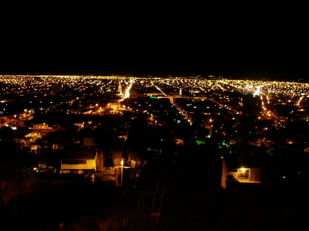 Durango de noche visto desde el Mirador, Дуранго