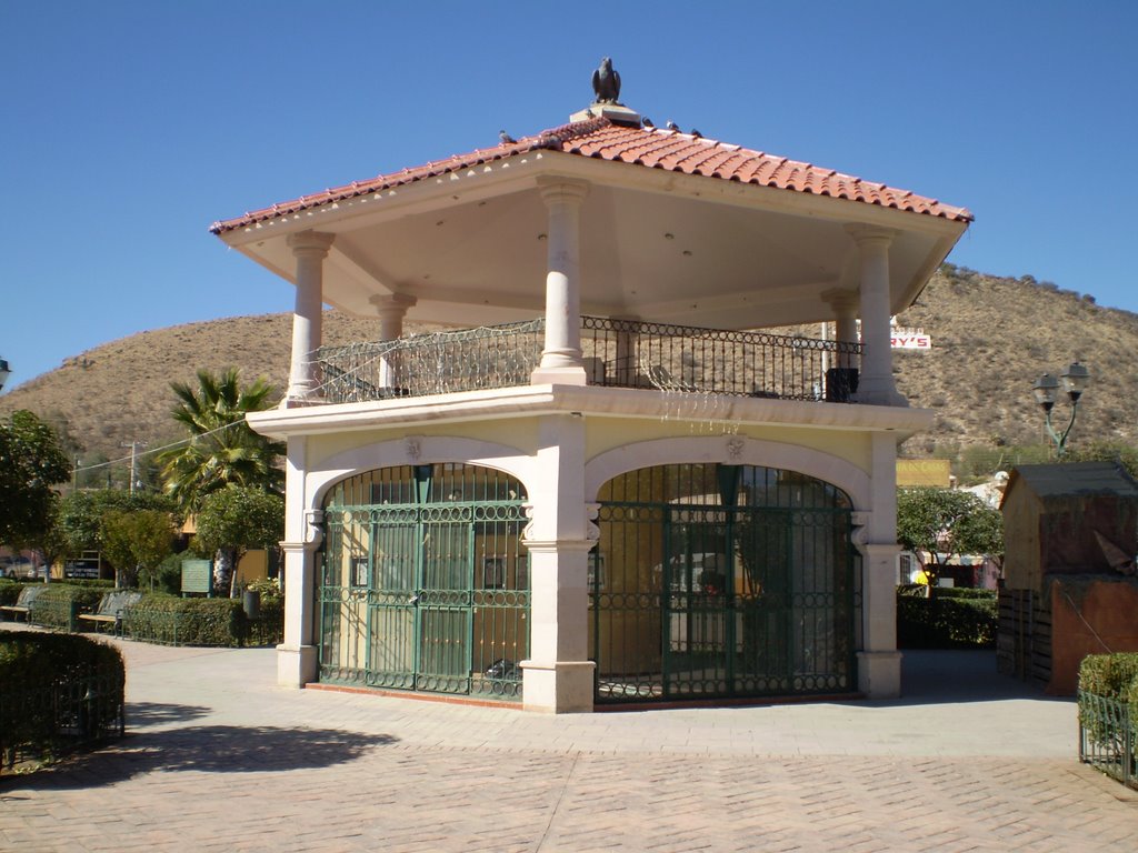 Kiosco de la plaza de Canatlan, Dgo. Mex., Канатлан