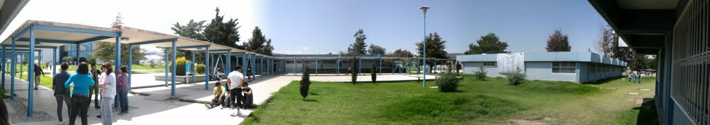panoramica vista hacia edificio de matematicas, Пачука (де Сото)
