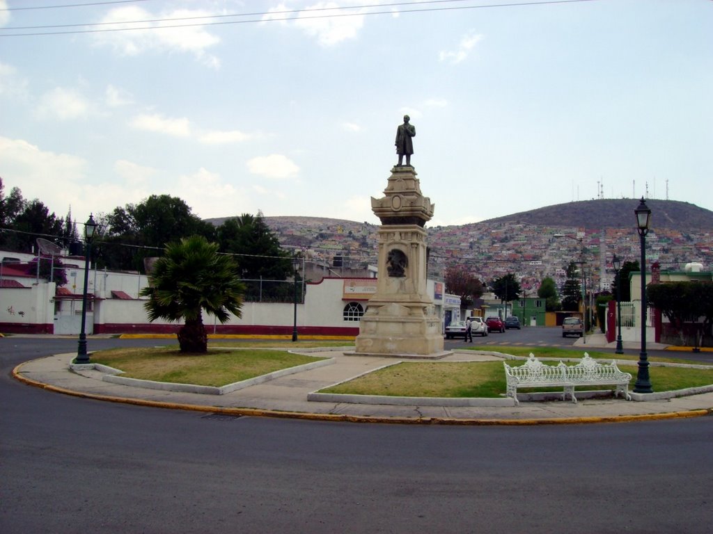 Francisco Ygnacio Madero Monument, Пачука (де Сото)