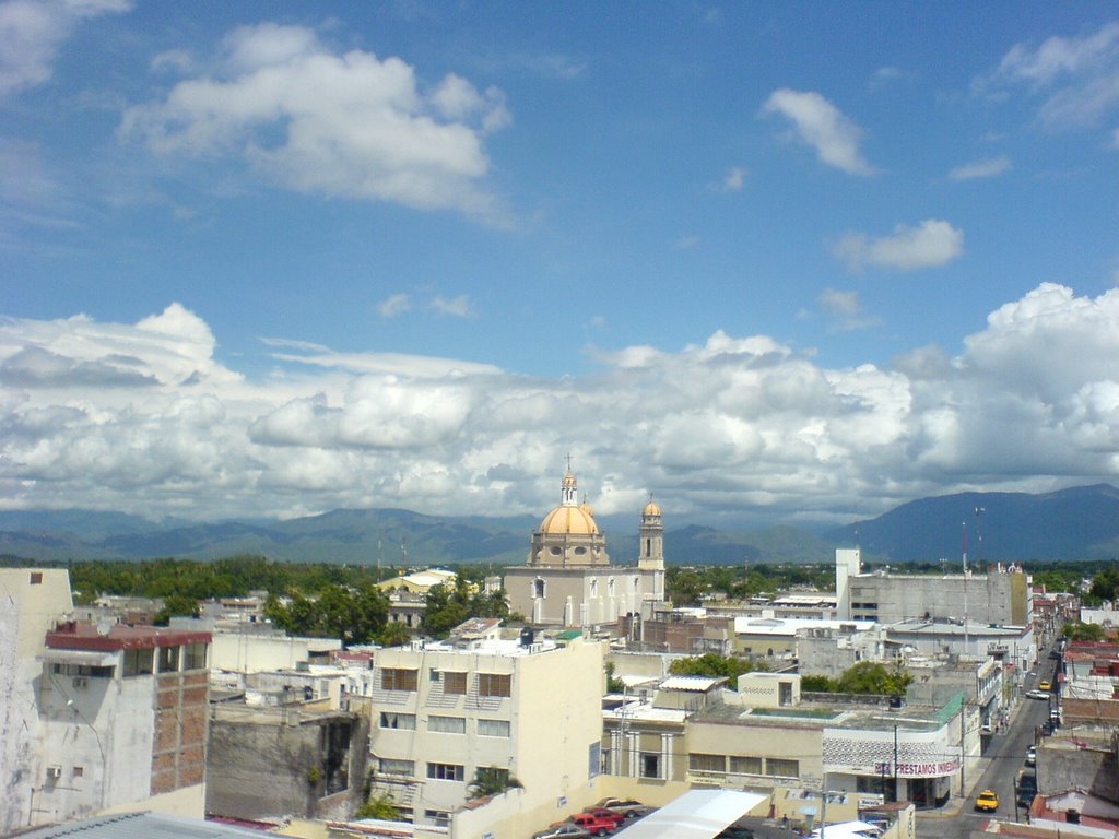 Centro de Colima desde las alturas., Колима