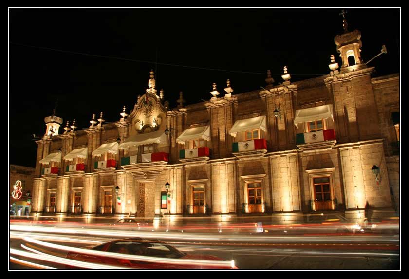 Palacio de Gobierno de Michoacán -  Michoacan Gobernment Palace, Морелиа