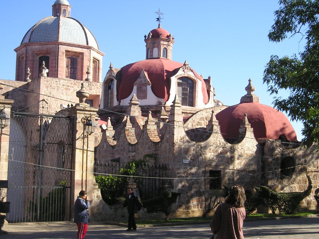 iglesia del carmen, Морелиа