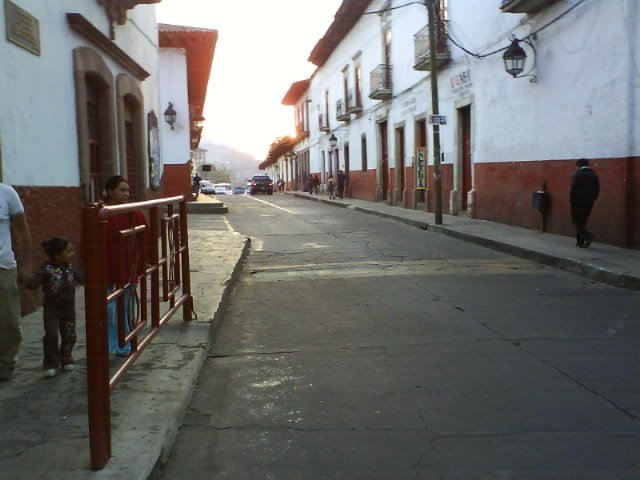 Calle Ponce de Leon, Пацкуаро