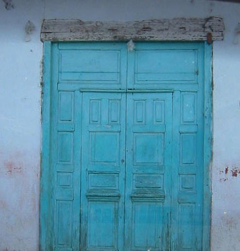 blue doors, Пацкуаро