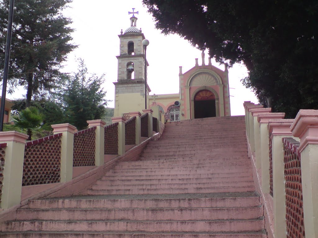 Iglesia de la Cuevita, Puruandiro Mich., Пуруандиро