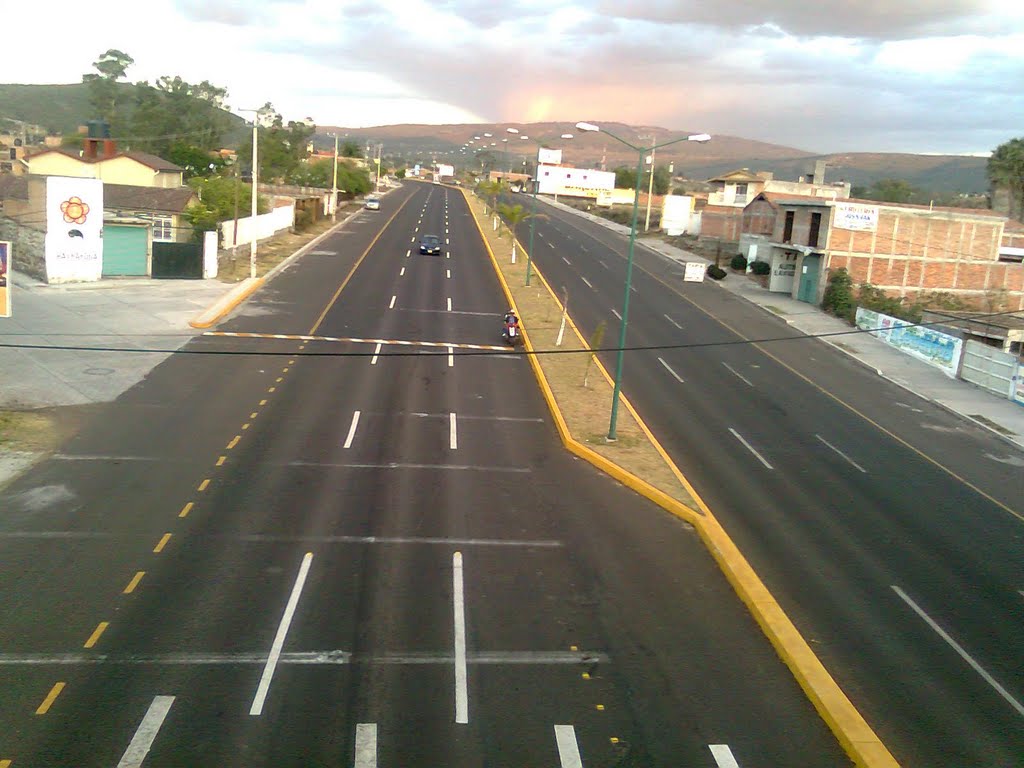 Carretera Puruandiro Morelia Primer Puente, Пуруандиро