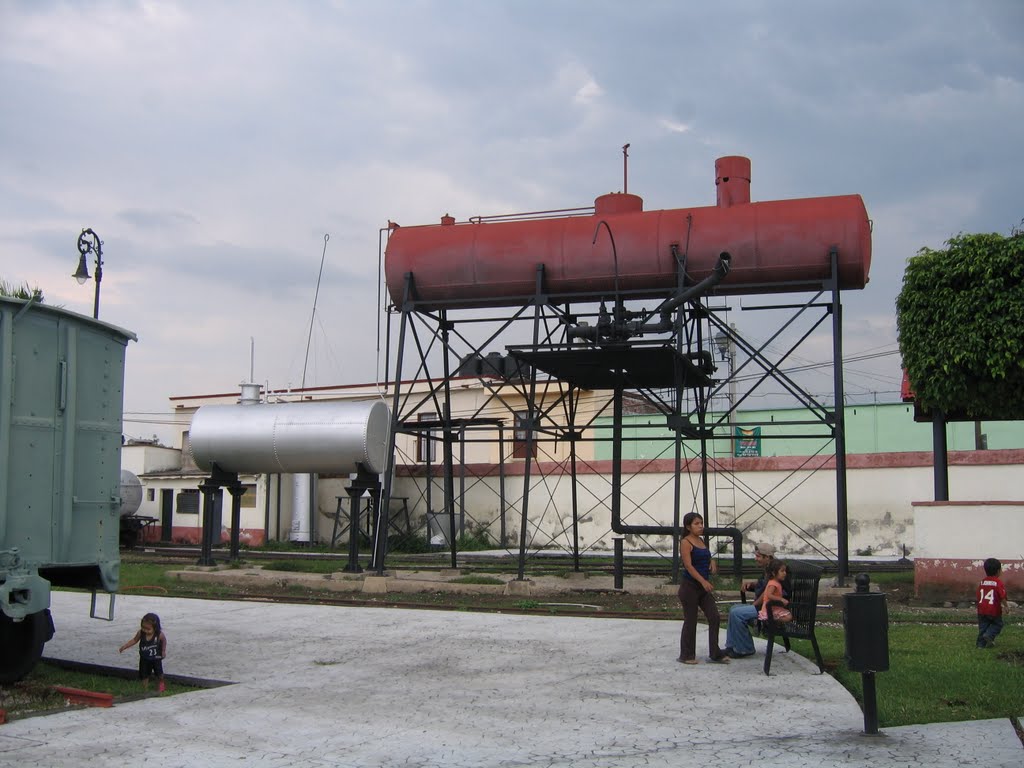 En la estación de Ferrocarril de Cuautla, Куаутла-Морелос