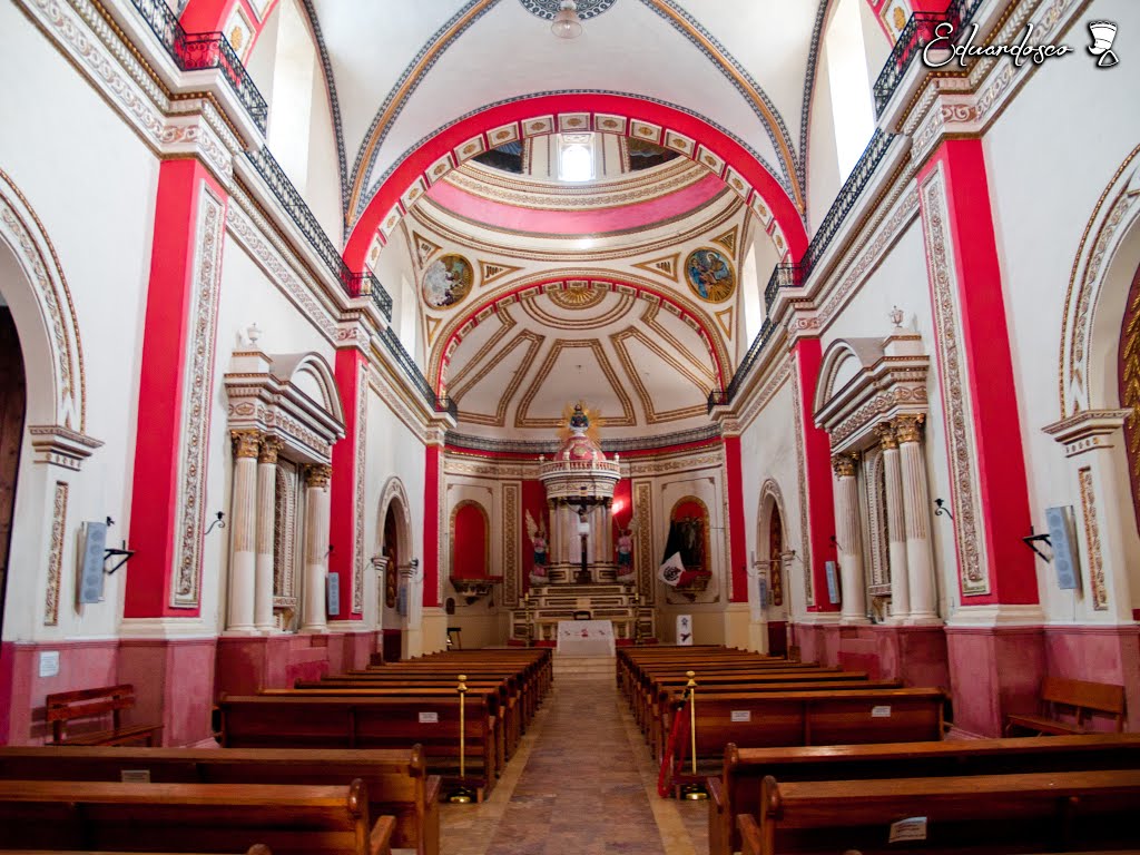 Interior de la Parroquia Santiago Apóstol. por Eduardosco, Куаутла-Морелос