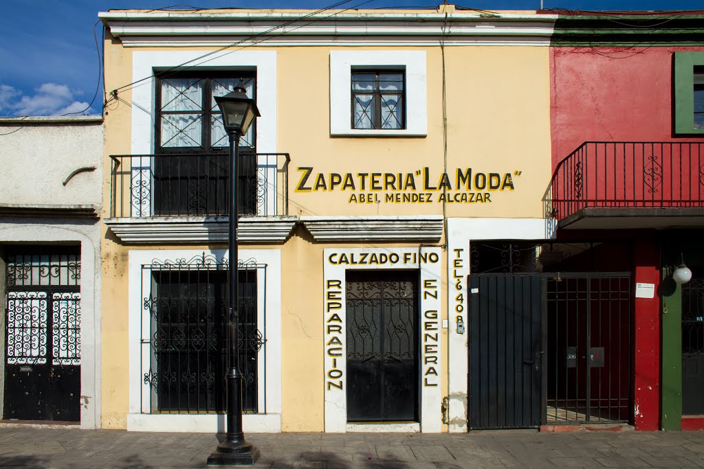 zapateria "la moda", oaxaca, Оаксака (де Хуарес)