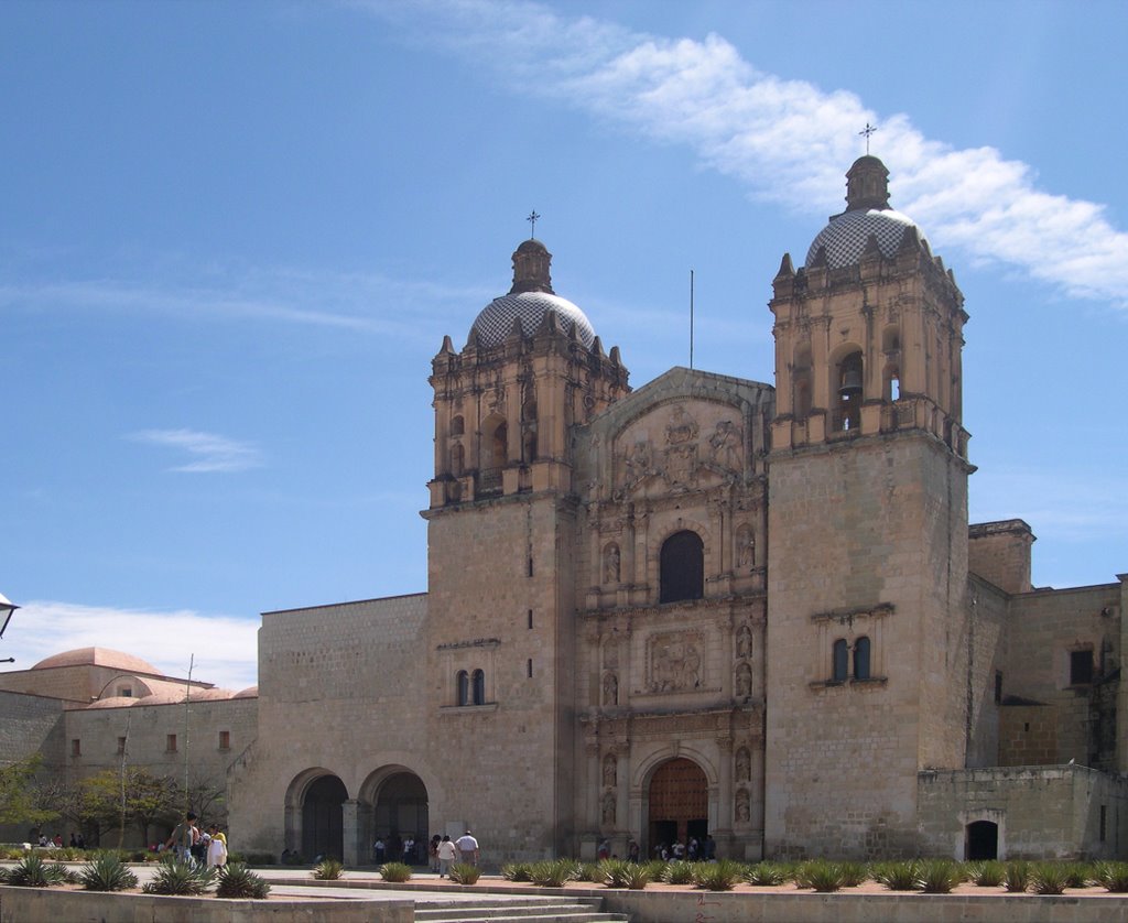 Church of Santo Domingo de Guzmán, Oaxaca, Mexico ., Хуахуапан-де-Леон