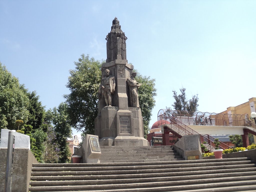Monumento a los Fundadores de la Ciudad. Puebla, México., Ицукар-де-Матаморос
