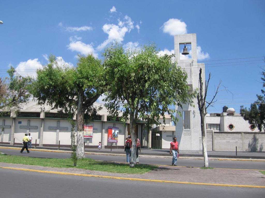 Iglesia sobre Ignacio Zaragoza, Ицукар-де-Матаморос