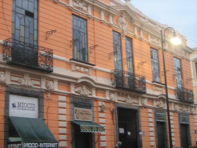 Edificio poblano., Пуэбла (де Зарагоза)