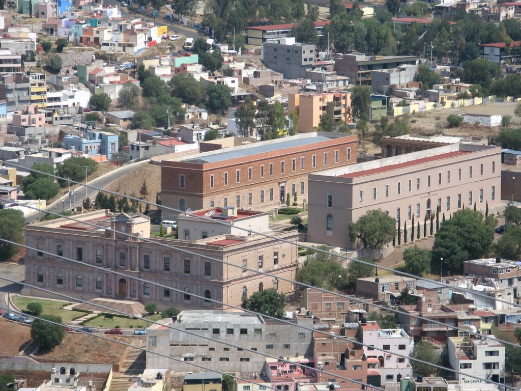 View of cultural institute from Cerro de la Bufa, Закатекас