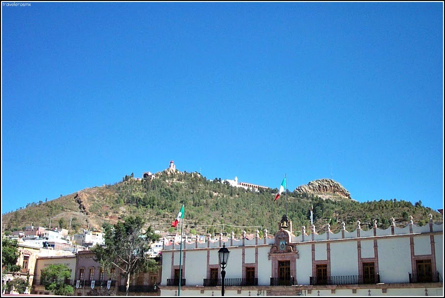 Cerro de la Bufa, desde la Plaza de Armas de Zacatecas, Закатекас
