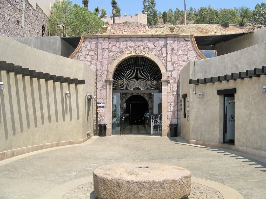 Entrance to former silver mine El Edén, now a guided tour route, Сомбререт