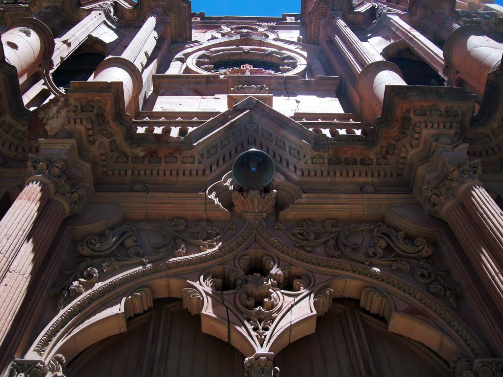 Detalle de la Iglesia de Guadalupito, Сомбререт