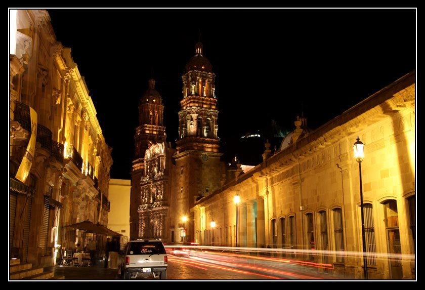 Vista de la catedral de Zacatecas - Zacatecas, Zac. Cathedral night view, Сомбререт