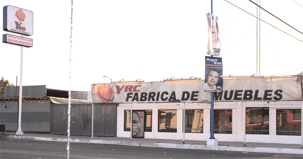 YRC fabrica de Muebles, Сан-Луис-Рио-Колорадо