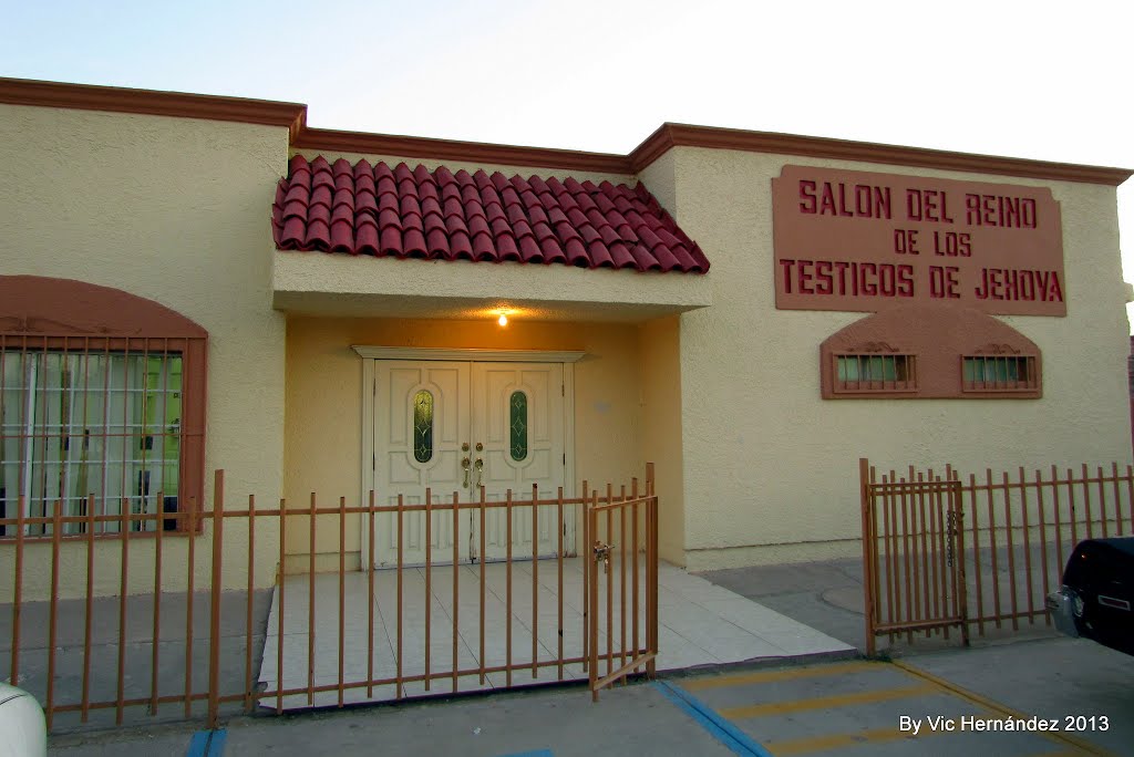 Salón en calle Tabas, en SLRC, Sonora, más tarde lo modificarom., Сан-Луис-Рио-Колорадо