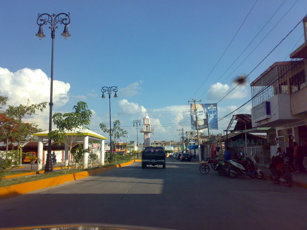 Avenida Francisco I. Madero, Макуспана