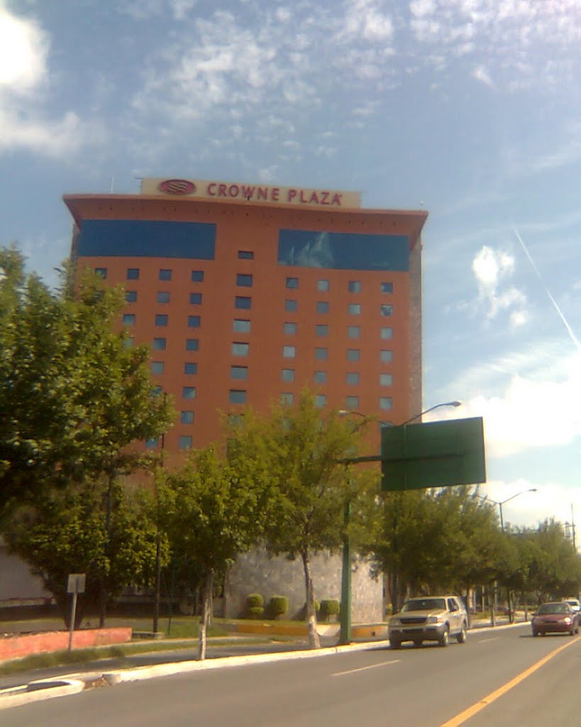 Hotel Crowne Plaza Centro de la Ciudad Nvo Laredo Tamps, Нуэво-Ларедо
