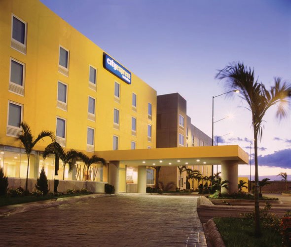 HOTEL CITY EXPRESS NUEVO LAREDO, TAMAULIPAS, Нуэво-Ларедо