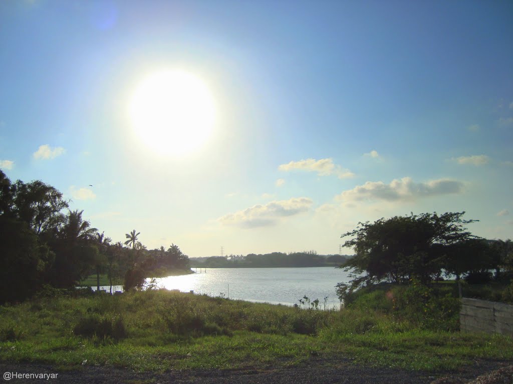 El sol sobre la Laguna del Chairel, Тампико