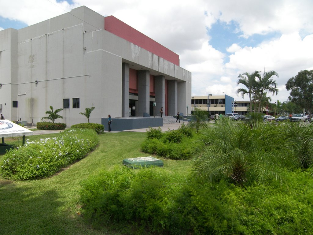Edificio UACJS, Тампико