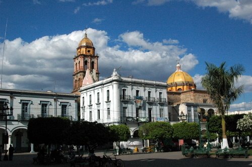 Plaza principal e Iglesia. Ameca, Jalisco, Амека