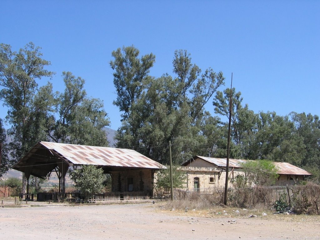 Antigua Estacion del Tren, Амека